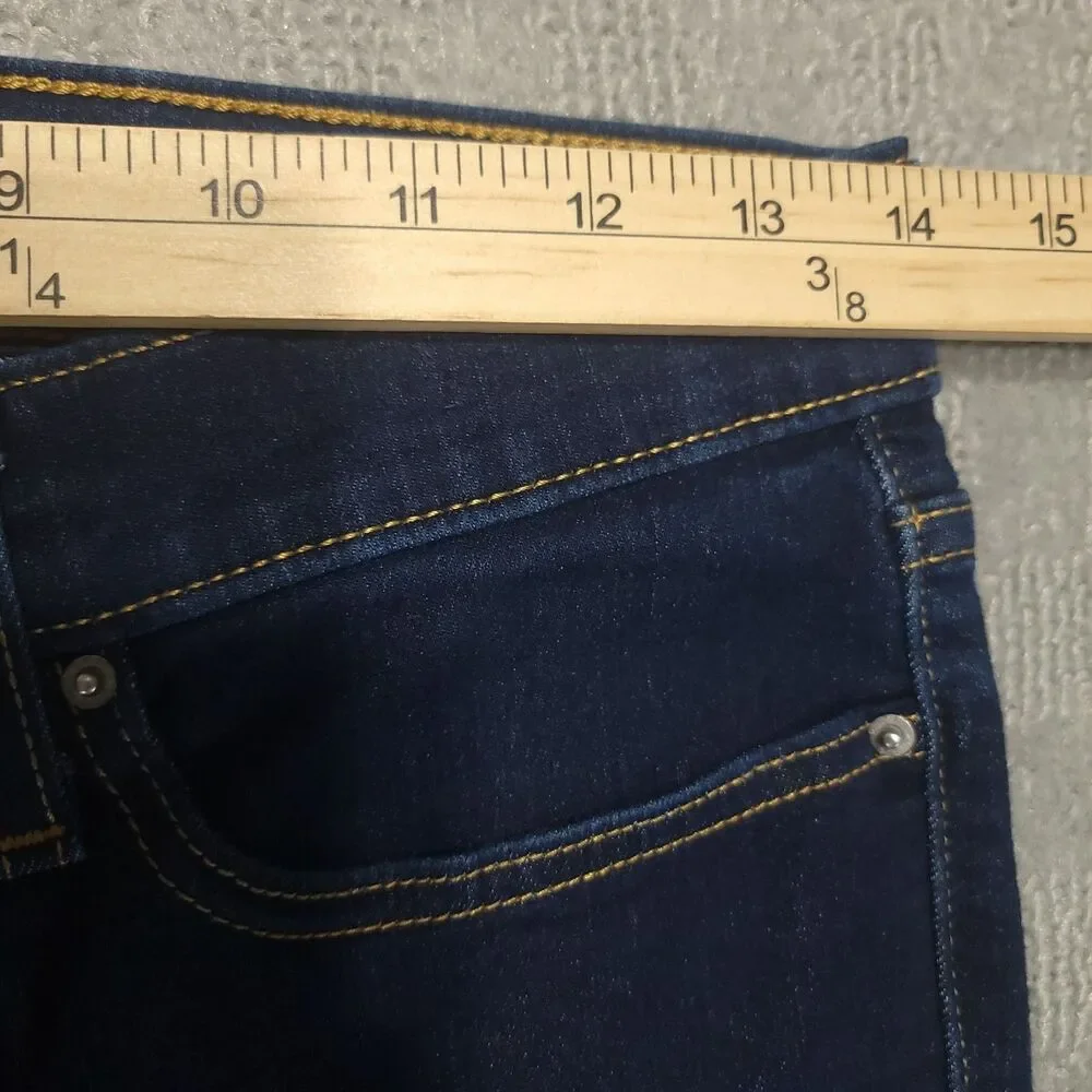 Levis 311 Shaping Skinny Jeans Womens Size 27 Mid Rise Blue Stretch Denim Pants